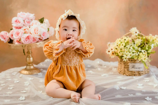 梨树县宝宝几岁可以喝纯牛奶